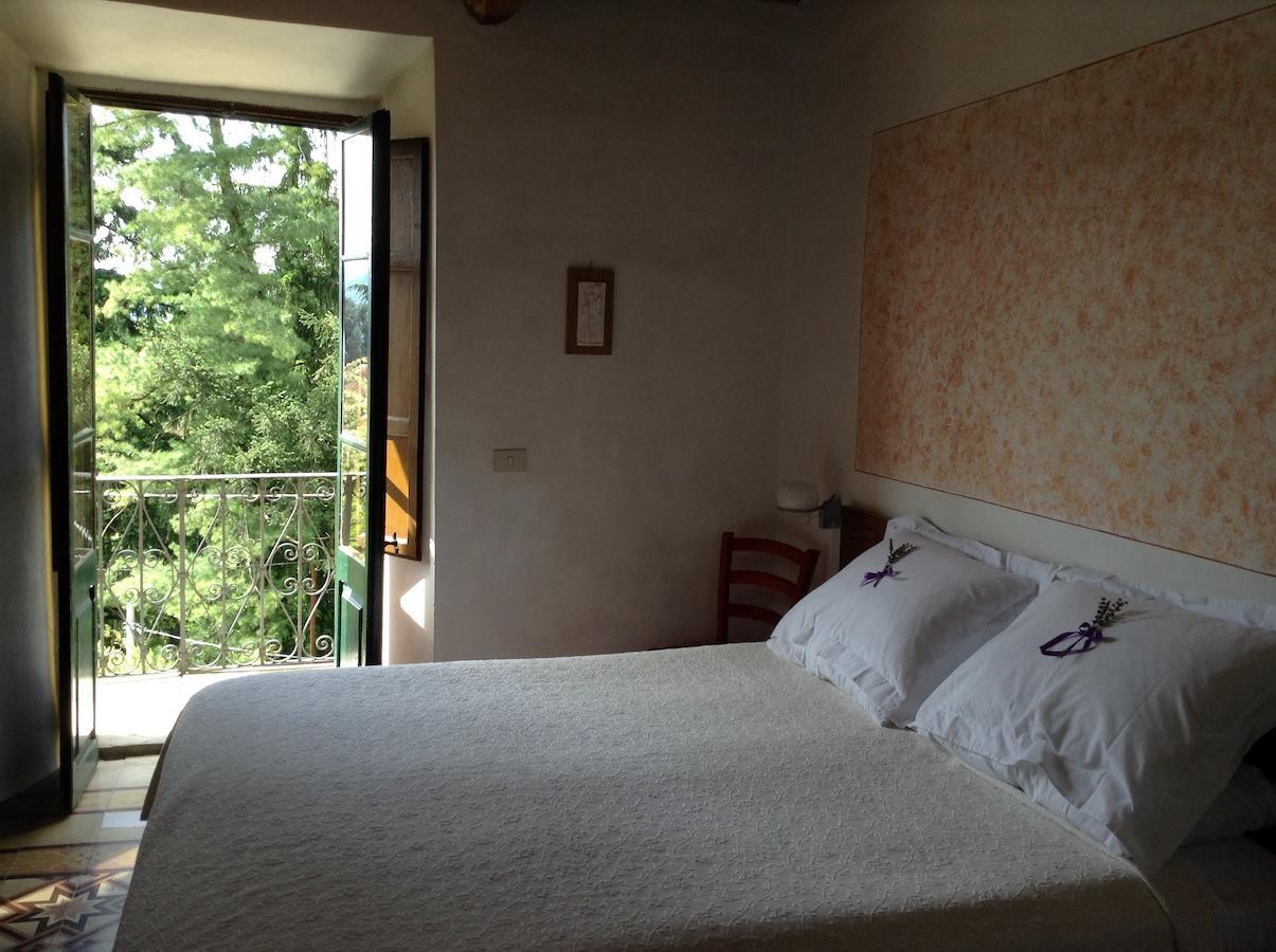 Casa Fontana Tuscany B&B Barga Szoba fotó